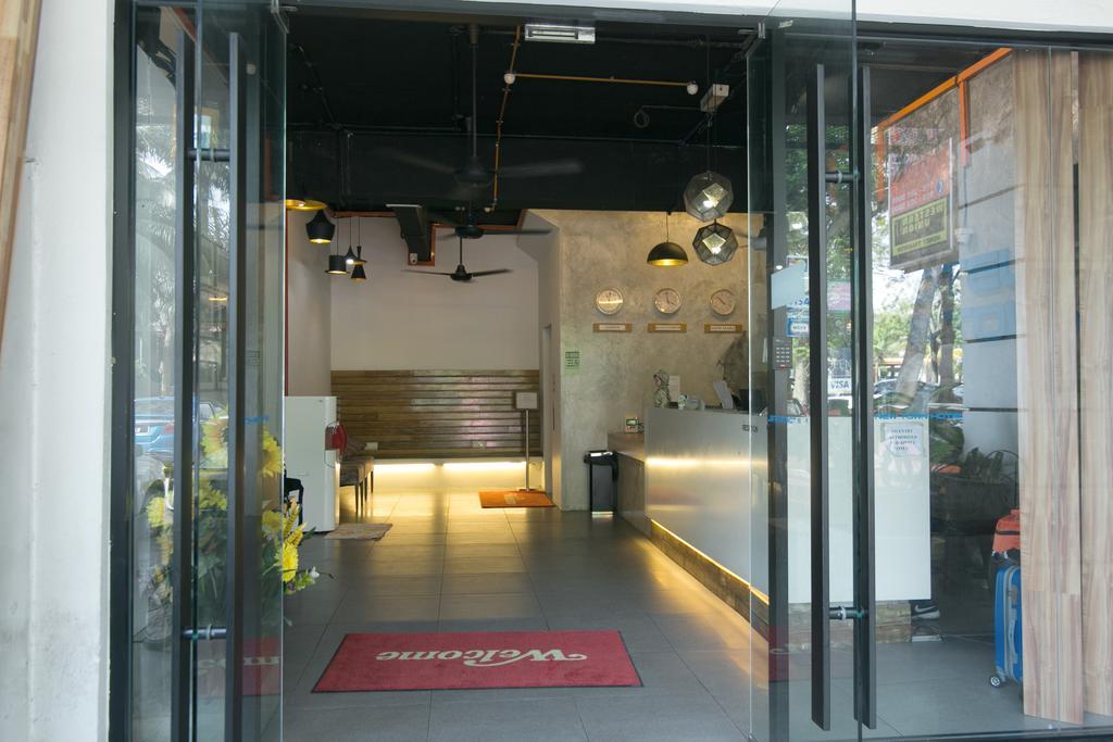 New Town Hotel Bandar Sunway Субанг Джая Екстериор снимка